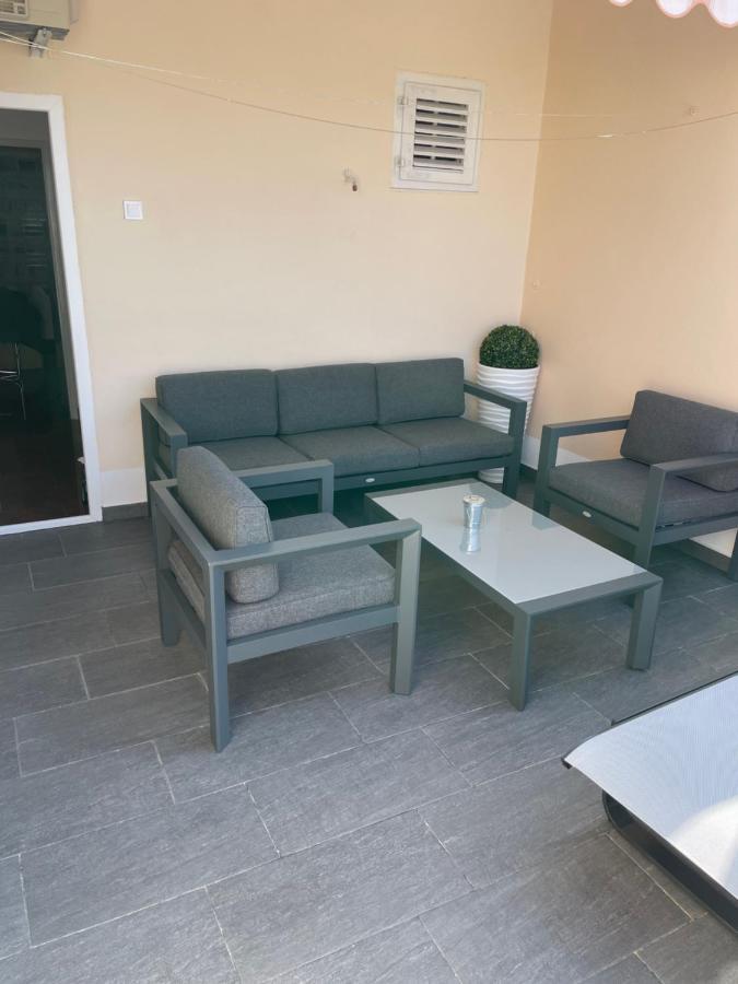 Apartments Miriam Srima Vodice Exterior foto